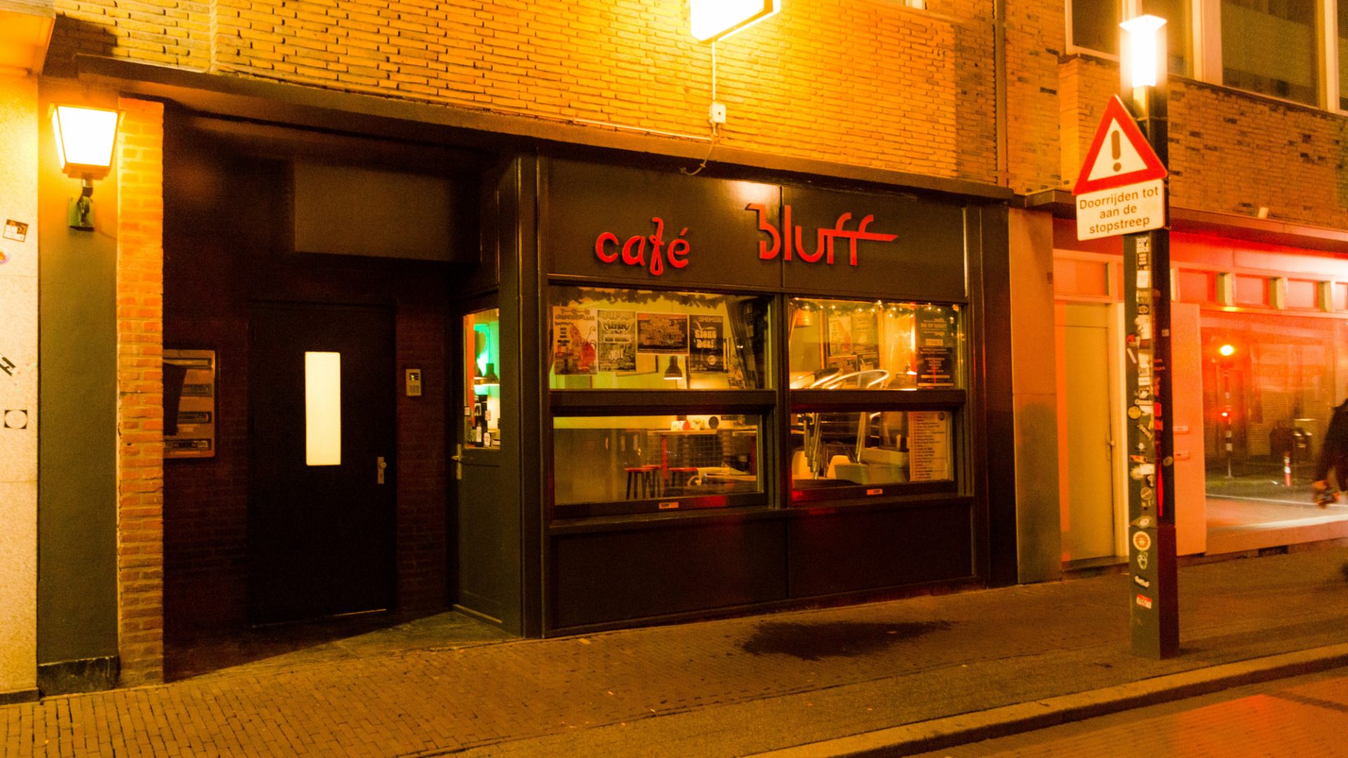 Café Bluff